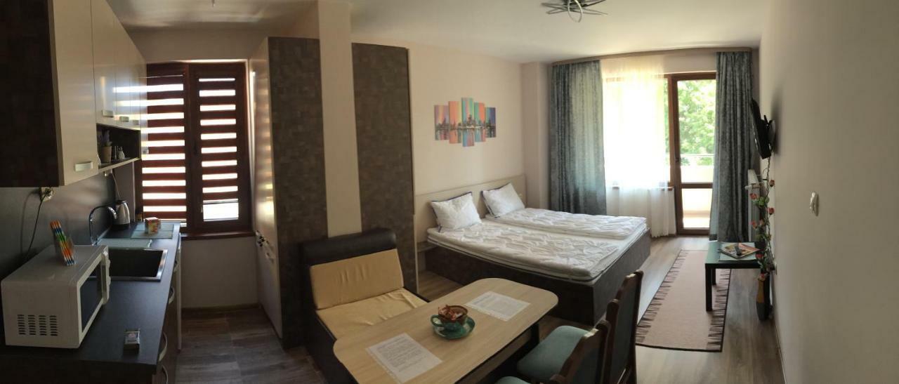 Madini Apartment Βέλινγκραντ Εξωτερικό φωτογραφία