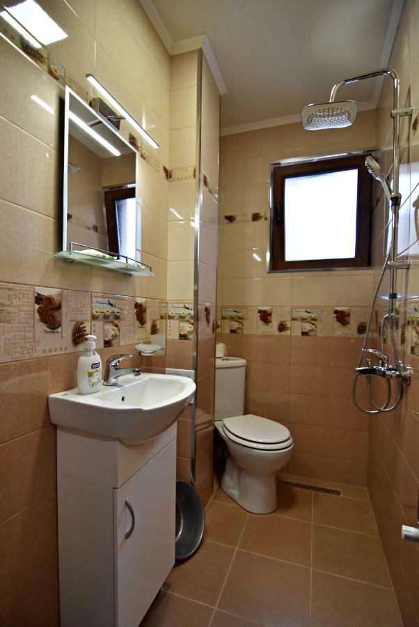Madini Apartment Βέλινγκραντ Εξωτερικό φωτογραφία